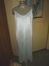 Women's Ivory Nylon/Antron Full Slip Chemise Lingerie Nightie NO LACE Size 40