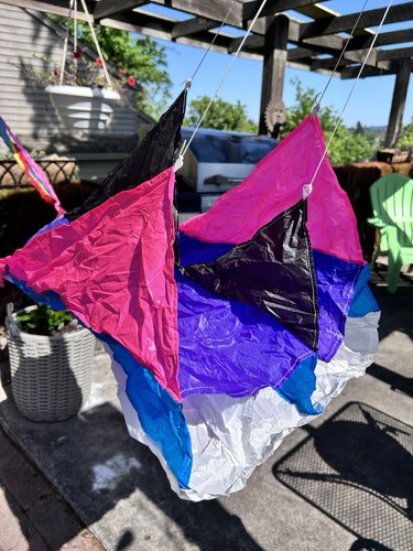 Eddie Bauer Pocket Parafoil Kite w/ Storage Bag & String Ready to Fly Vintage!