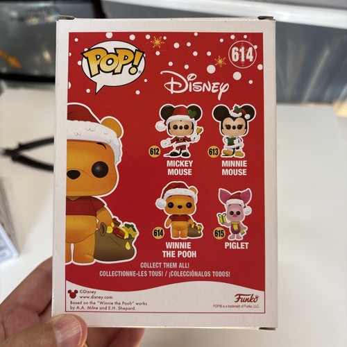 Neu Winnie the Pooh as Santa Hot Topic Diamond Exclusive Funko Pop-614 - Bild 3 von 7