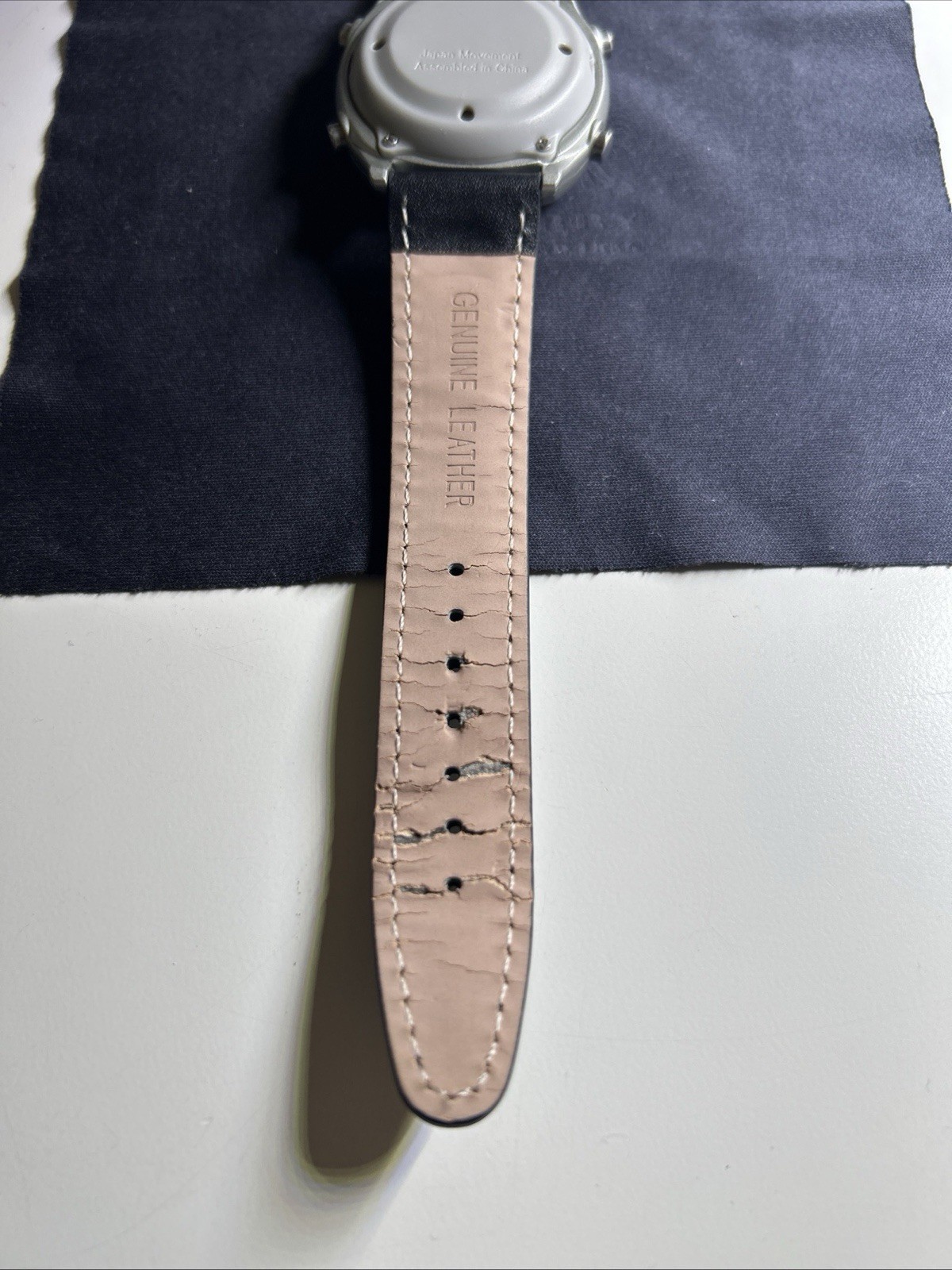 Fully Working Talking Atomic Wristwatch - image 4