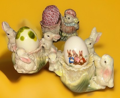 6 Piece Easter Bundle. 3 Vintage Eggs & 3 Trinket/Egg Stands. Lusterwear. 5 x3 