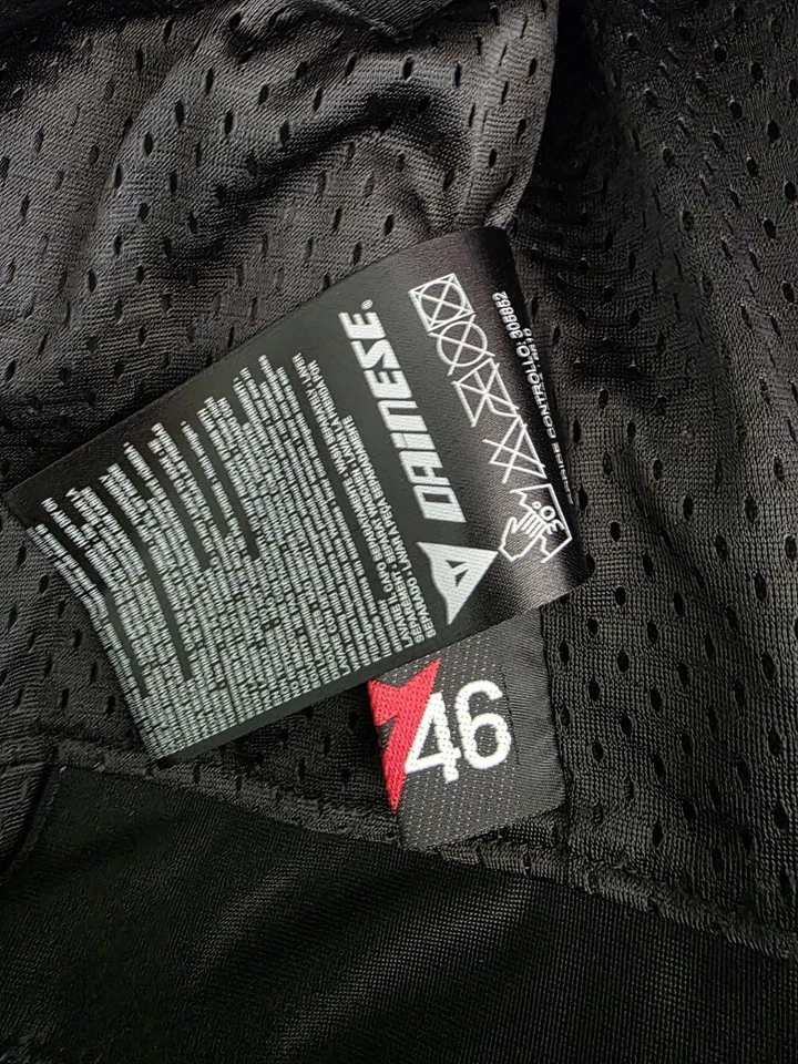 Chaqueta blindada textil Dainese talla 46 Euro 36 EE. UU. negra blanca roja con forro Foto 4 de 4