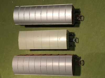 Lot De 3 Wagons Liliput HO – Divers Modèles Dont Un Neuf, Occasion