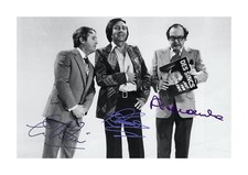 Morecambe & Wise & Des Oconnor A4 signed photo picture poster Choice of frame.