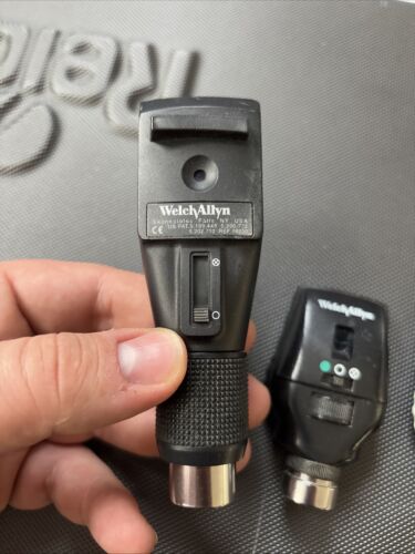 WELCH ALLYN OPHTHALMOSCOPE + STREAK RETINOSCOPE 18200 And 11720 - Picture 2 of 12