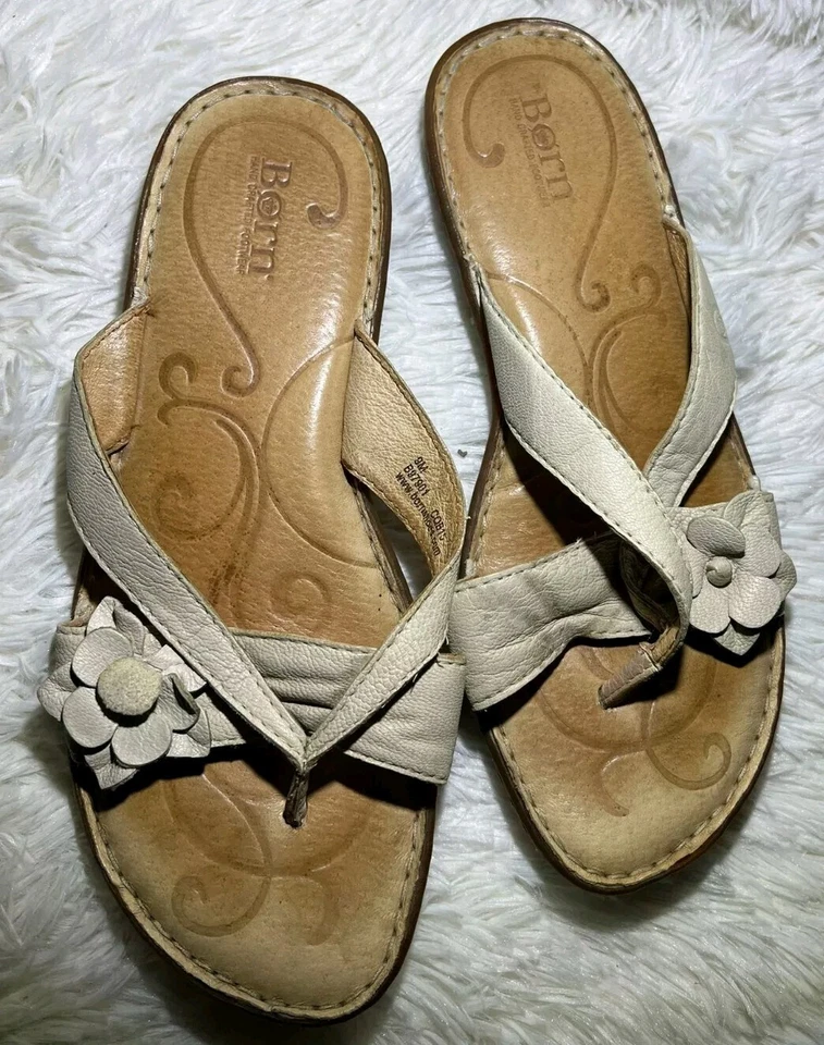Sandalias sin cordones de cuero Born flor beige para mujer talla 9M B97901 Foto 3 de 4