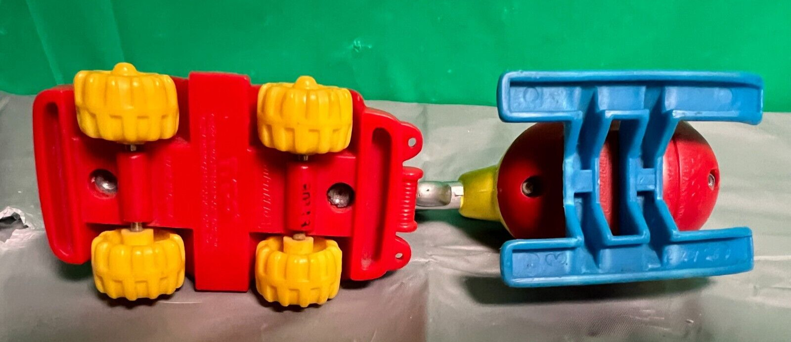 Giant Pez Sesame Street BIG BIRD, see & say, sippy cup, board books, cars +