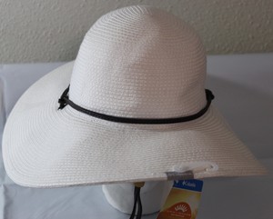 womens adventure hat