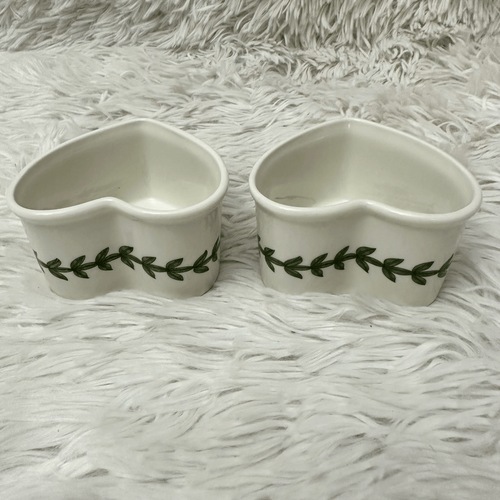 Portmeirion Giardino Botanico a Forma di Cuore Ramekins Pansy” Set di 2 - RARO, Nuovo - Foto 3 di 9