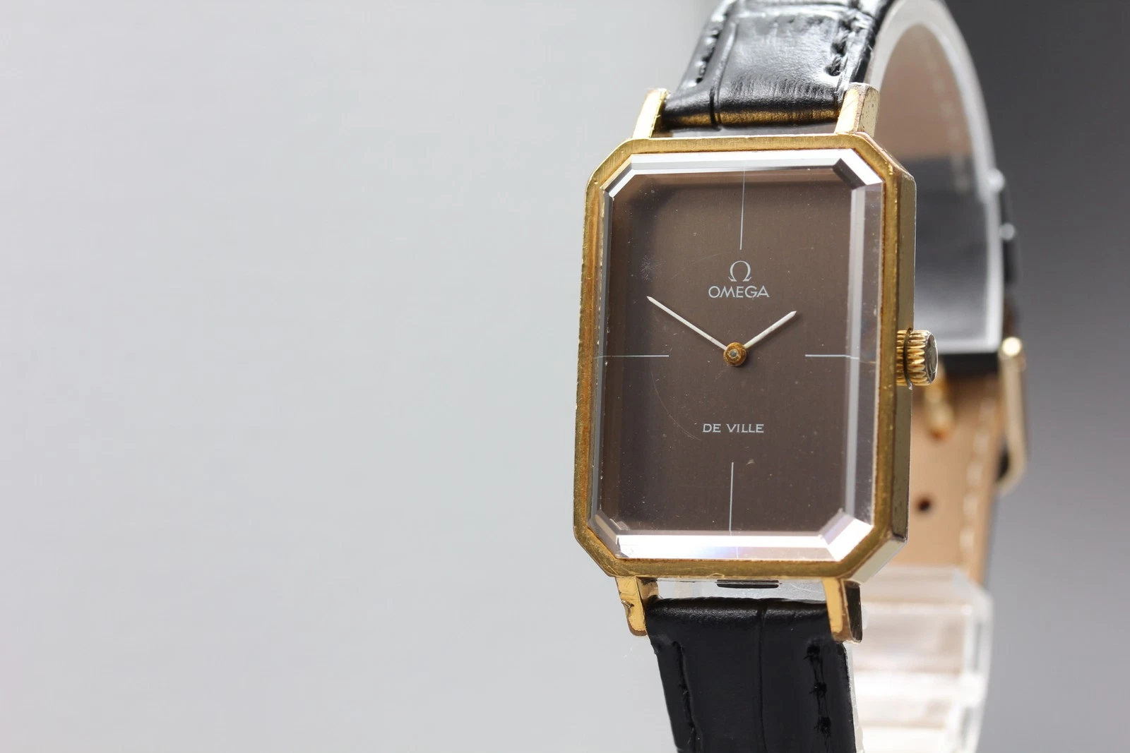 Omega — *N MINT* OMEGA De Ville Cal.625 Bronze Manual Wind Watch by ANDREW GRIMA JAPAN