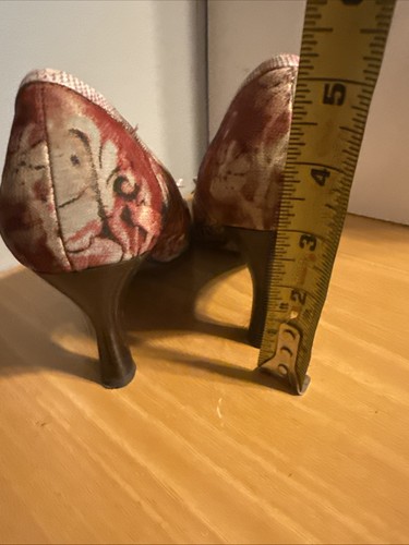 Women’s Size 7.5 Circa Joan & David Maroon Print Pump Shoes - Picture 4 of 6