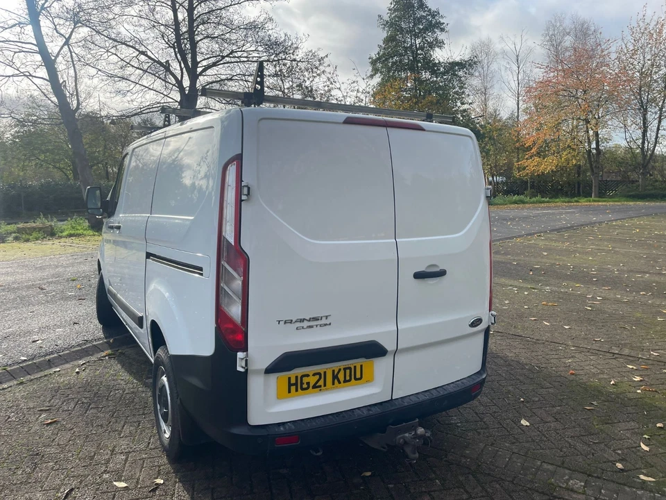 Ford Transit Custom SWB 2021 NO VAT - Image 3 of 4