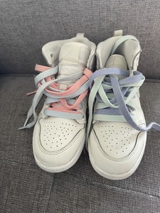 jordan 1 mid phantom igloo