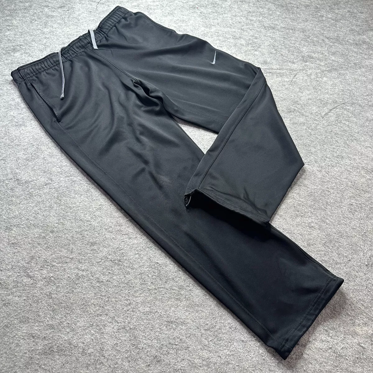 nike therma fit sweatpants