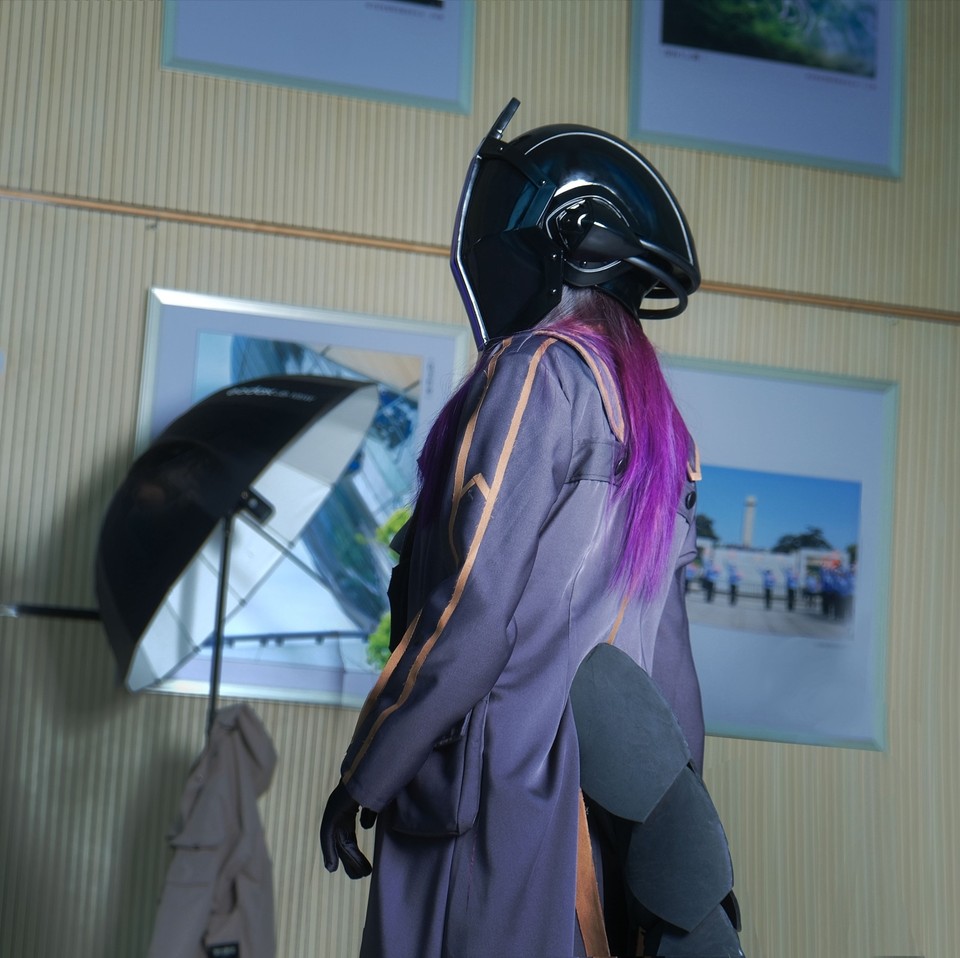 Made In Abyssボンドルド Bondrewd Cosplay Led Helmet Wearable Mask Cool 