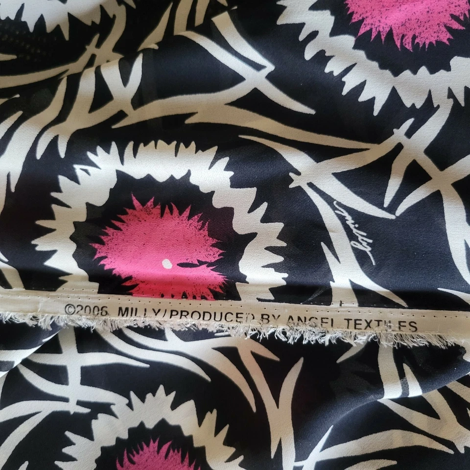 Шелковый двойной Georgette от Milly - черный с белый/розовый цветы (также в белом!) - Изображение 3 из 4