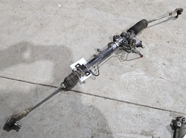 1999-2005 Mazda Miata MX-5 Power Steering Rack and Pinion OEM Foto 2 de 2