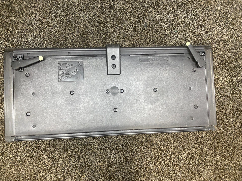 2002-2007 Chevrolet Avalanche Escalade XLT OEM Tonneau Cover Panel #2 Gray - Image 4 of 4