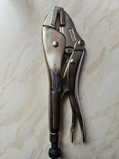 10" Flat Jaw Locking Pliers