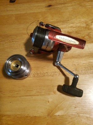 RARE team daiwa fuego 3000 spinning reel JDM made in JAPAN W/ Extra Spool 