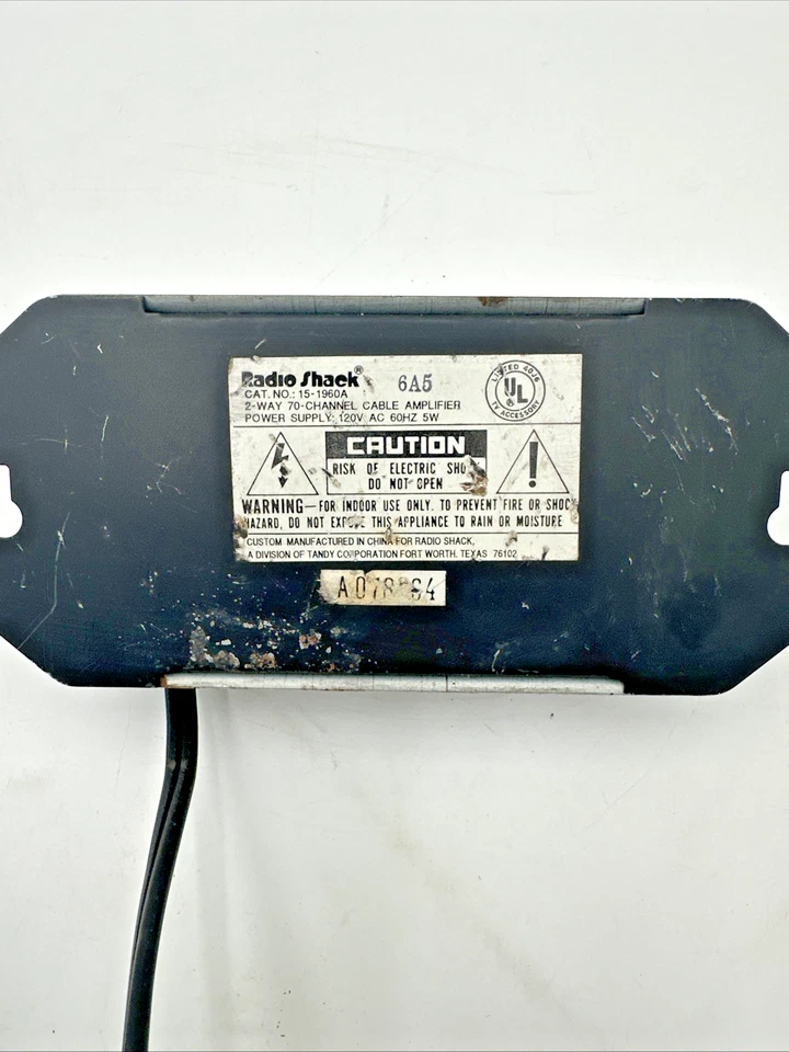 Radio Shack 2-Way 70Ch Cable Amplifier 15-1960A - Image 3 of 3