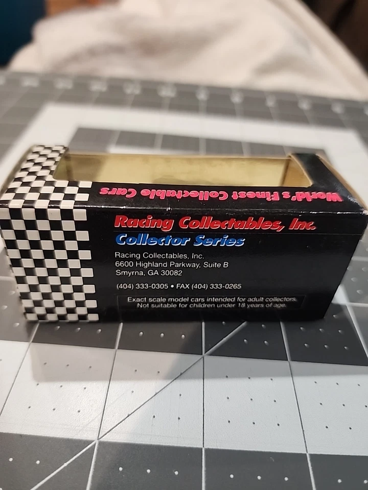 RCCA #21 David Pearson Racing Ford Thunderbird - 1:64 - NASCAR - Unopened - 1991 - Image 3 of 4