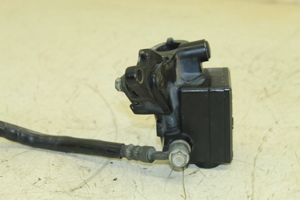 Kawasaki Ninja ZX9R 1995 OEM FRENO DELANTERO CILINDRO MAESTRO A-18D Foto 4 de 4