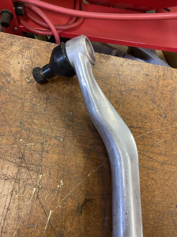 BRAZO CONTROL EMPUJE SUPERIOR RÓTULA 31126092609 + 31126092610 BMW E39 540i Foto 3 de 4