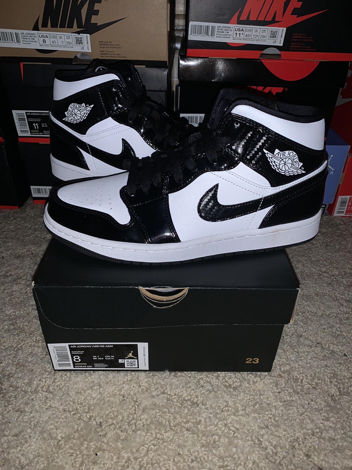 Jordan 1 Mid Black/White for Sale 