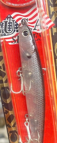 LÁPIZ DE HUNDIMIENTO LUCKY CRAFT WANDER SLIM 110 3/4 OZ SIN LABIOS ALETEO MINNOW - Imagen 48 de 49