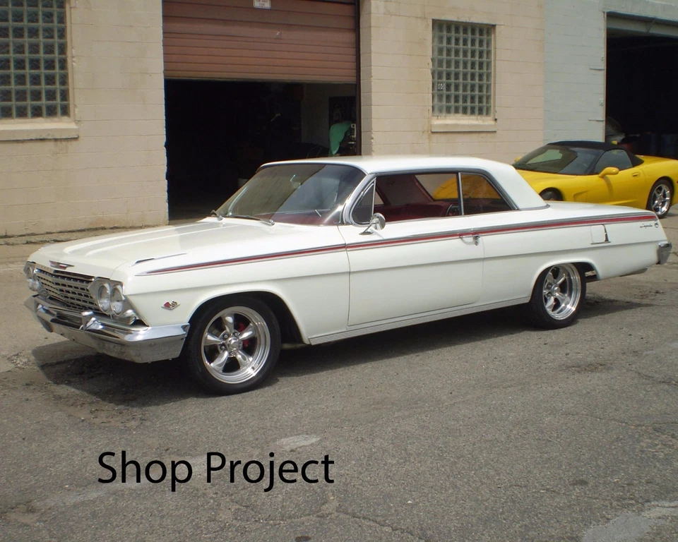 Oldsmobile Cutlass Supreme 1982 1988 2 puertas parachoques delantero moldeado juego de 2 piezas Foto 4 de 4