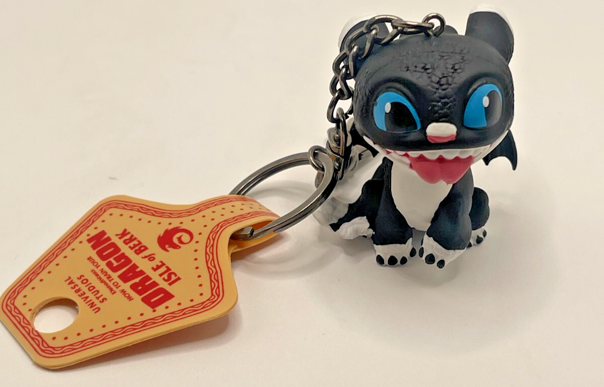 Universal Epic Universe How Train Dragon Dart Toothless PVC