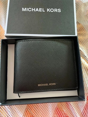 michael kors wallet me
