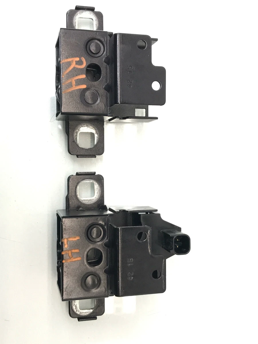 2014 - 2020 JAGUAR F-TYPE LEFT AND RIGHT FRONT HOOD LOCK LATCH SET 
