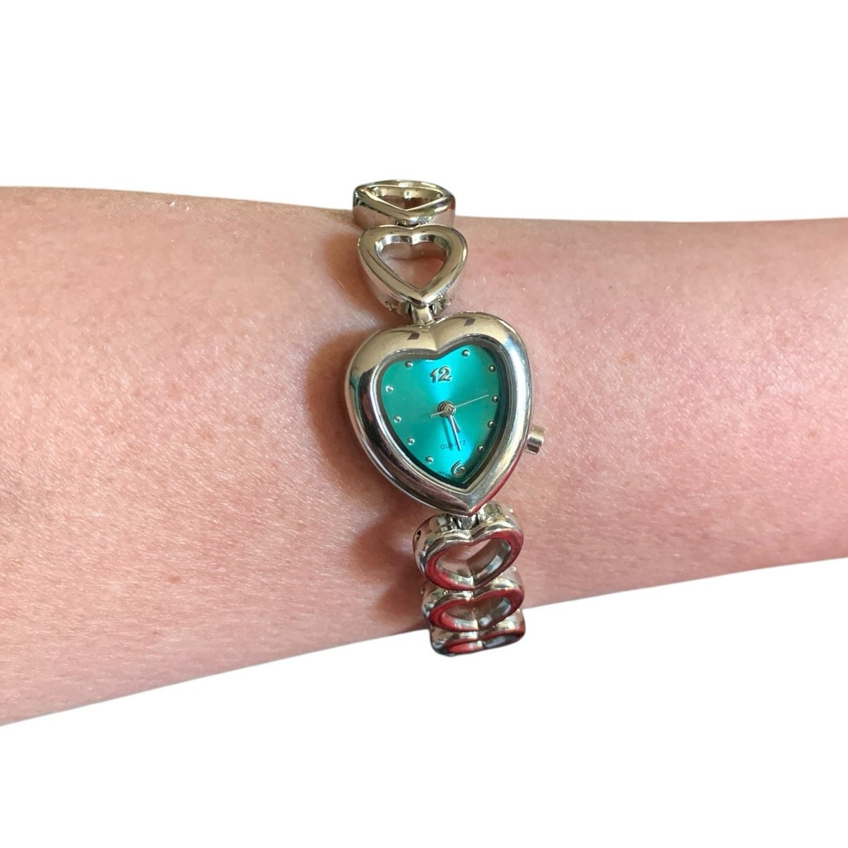 Vintage Y2K Hearts Shaped Teal Advance Women’s Wrist Watch Silver Tone 90s Vintage Y2K Hearts Shaped Teal Advance Women main image 3
