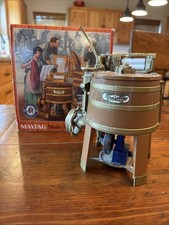 Ertl Maytag Diecast Washing Machine 1/16 scale Vintage Salesman Model With Box