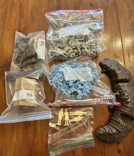 Marx Civil War Playset Toy Soldiers and Accessories ~ Original