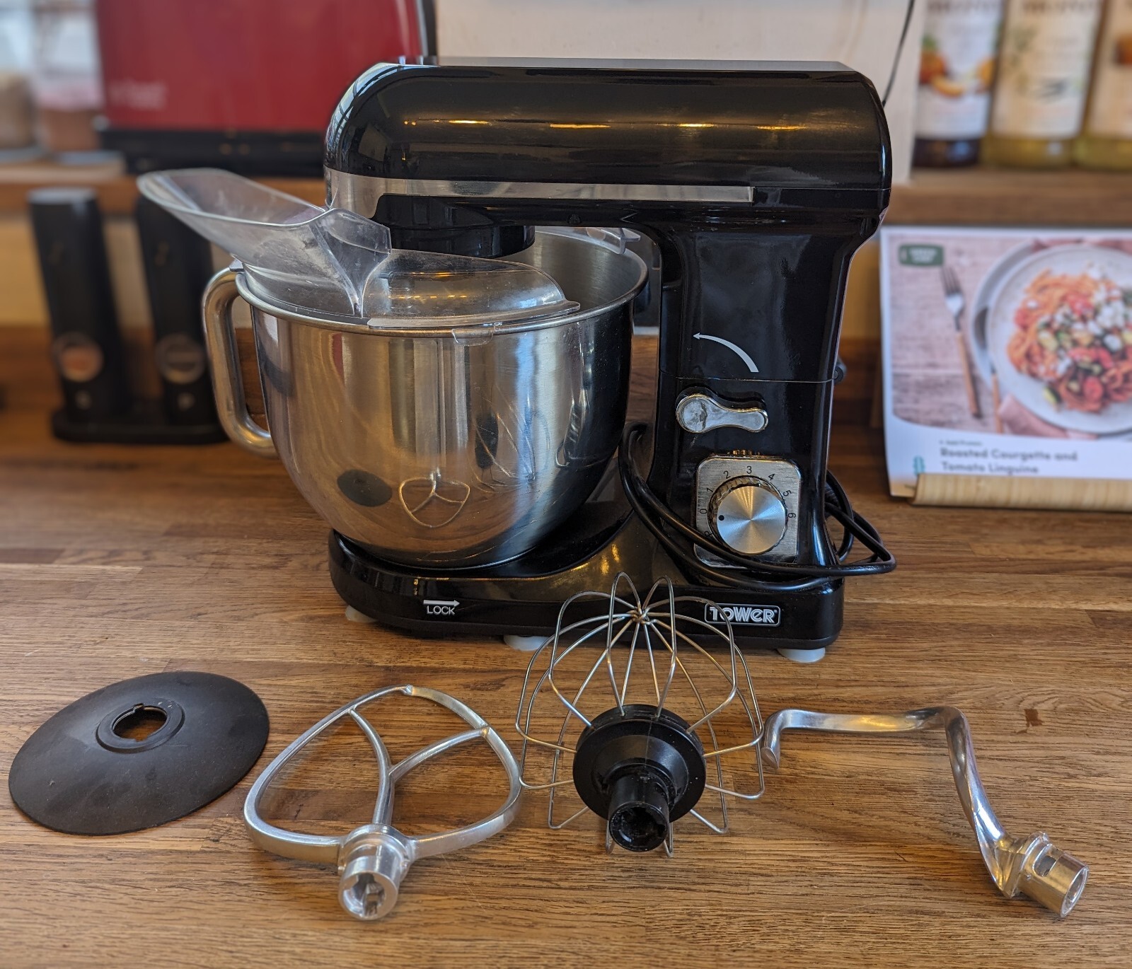 Tower T12033 Stand Mixer with 6 Speeds & Pulse Setting, 1000 W, Black