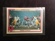 Atlanta Falcons 1982 Offense Fleer Trading Card #1 (Very Good Condition)