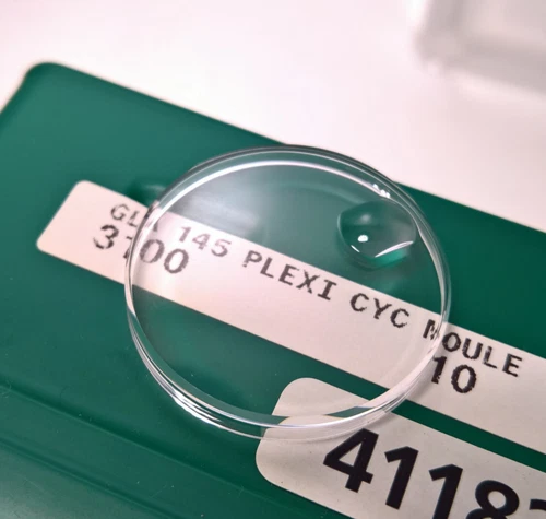 ULTRA RARE VINTAGE ROLEX DATE 15000 - 15008 - 5700N ACRYLIC GLASS B25-145 1 PCS