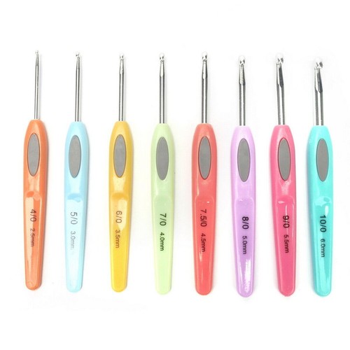 8x Crochet Hooks Sewing Tool Kit Yarn Knitting Needles Ergonomic Grip Set - Picture 8 of 9