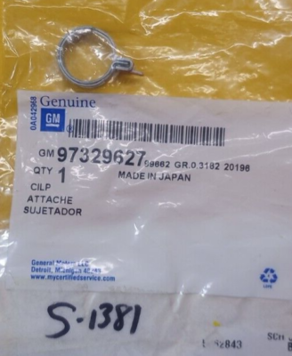 GM NOS OEM Clip 97329627 S-1381 | eBay
