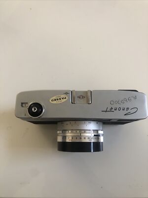 CANON Canonet Late model ASA 400 film camera 45mm F1.9 From Japan
