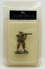 W Britain WW1 Metal Soldier - 1914 British Infantry Soldier Standing Firing