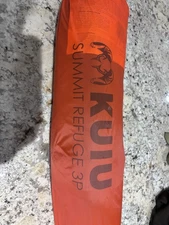 Kuiu SUMMIT REFUGE 3 PERSON BACKPACKING TENT (3 SEASON TENT)
