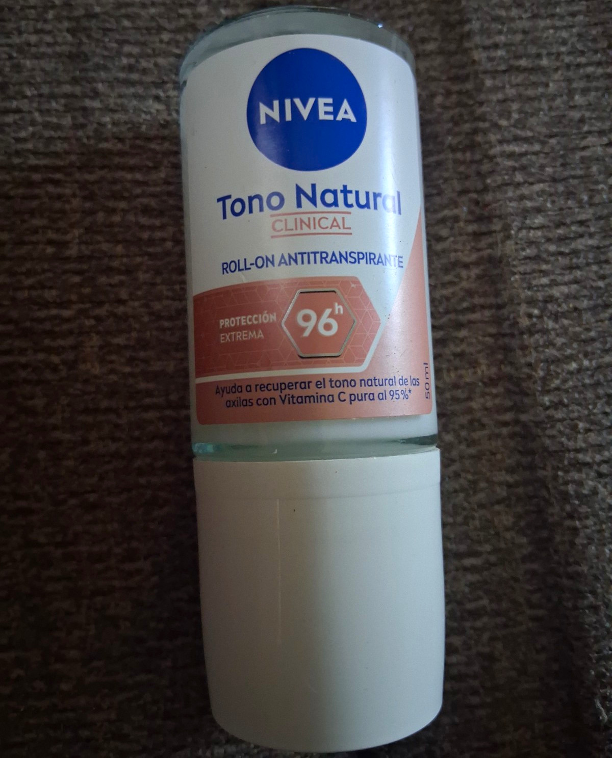 NIVEA Tono Natural Clinical Roll-On Antiperspirant 50 ml, 96-Hour Protection