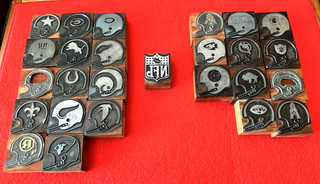 VINTAGE NFL TEAM HELMETS (NFC/AFC) SPORTS MERCHANDISING PRINT TEMPLATES (26)
