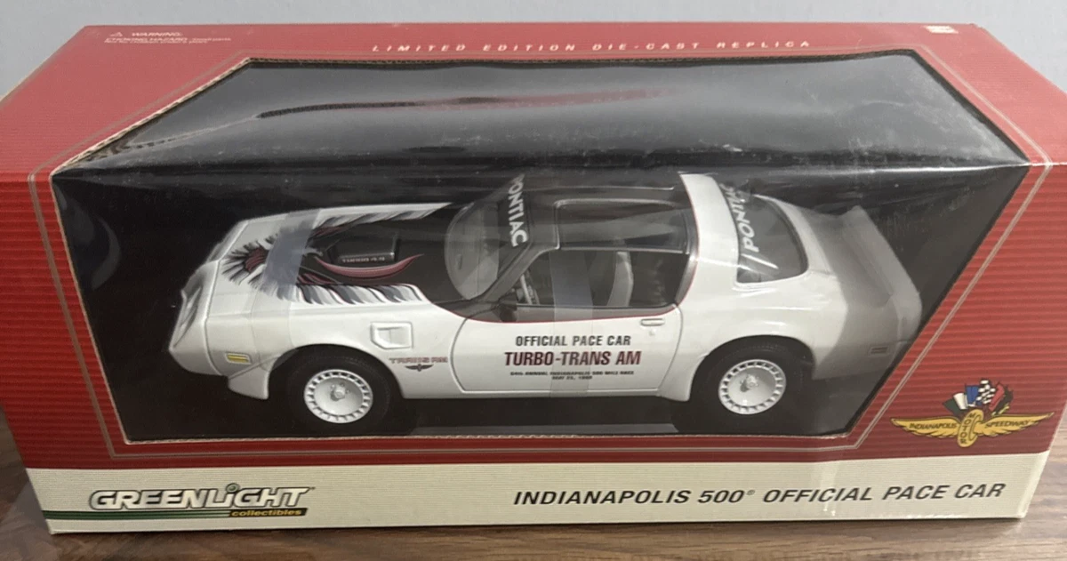 Preços baixos em Greenlight Pontiac 1:18 Escala Carros, caminhões