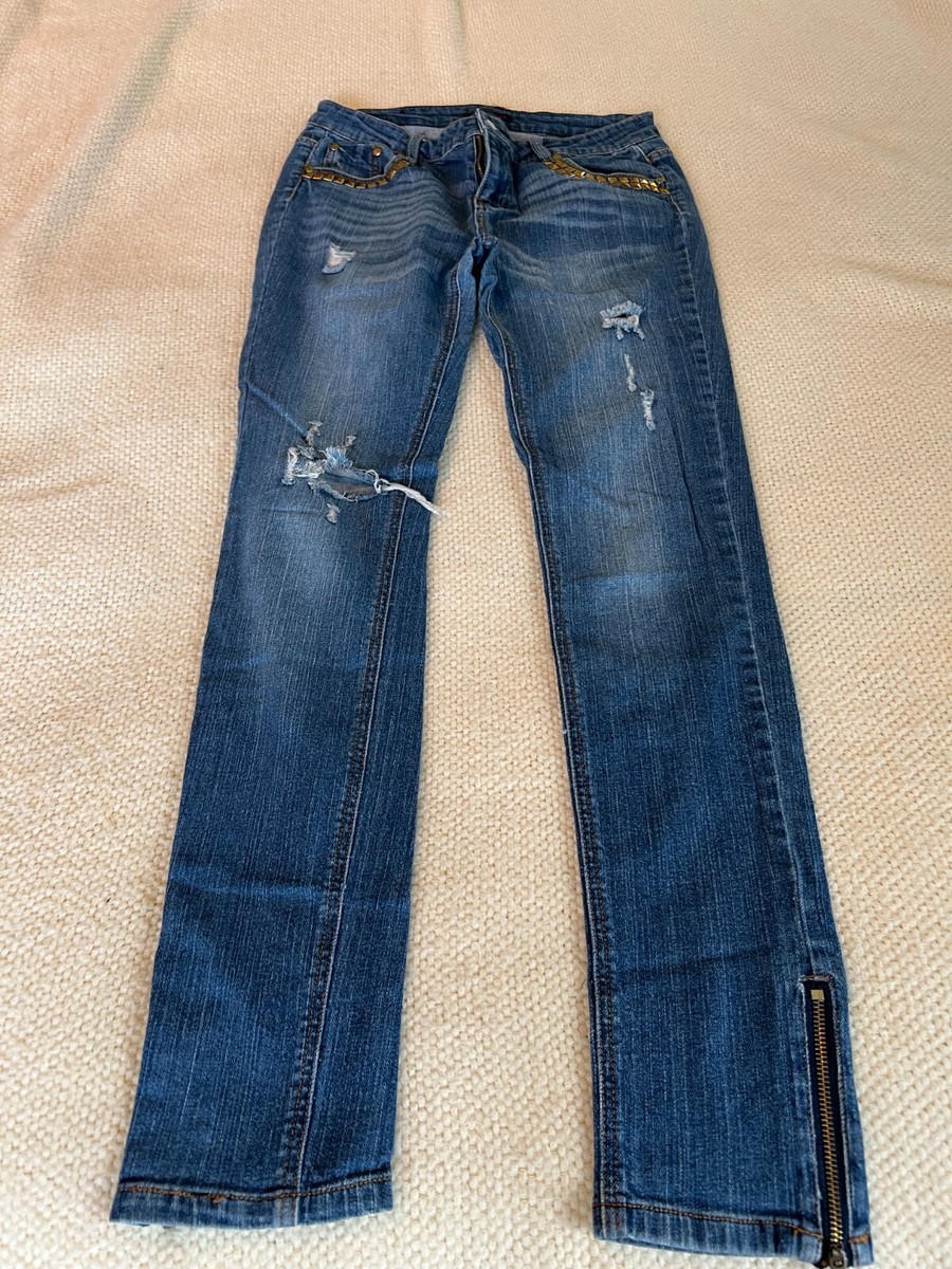 Material Girl Jeans Size Skinny Distressed