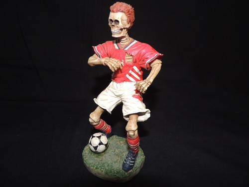 7" Soccer Player Skeleton Figurine Gift Soccer fans Ronaldo Messi Mbappé RARE - Picture 7 of 11